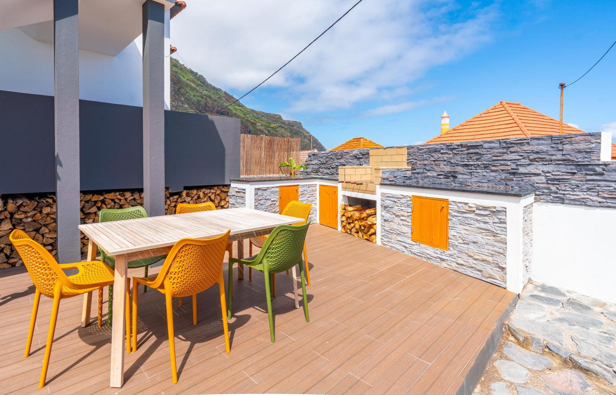 Lighthouse View- Pool Villa Porto Moniz Exterior photo